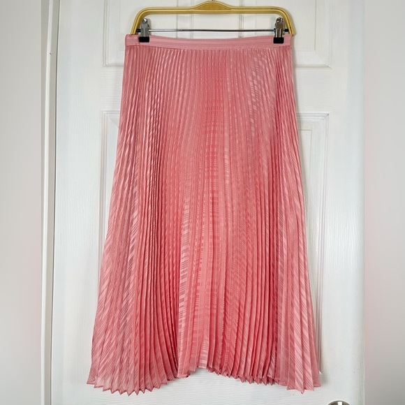 Club Monaco Dresses & Skirts - Club Monaco Pink Pleated Midi Skirt Size 8